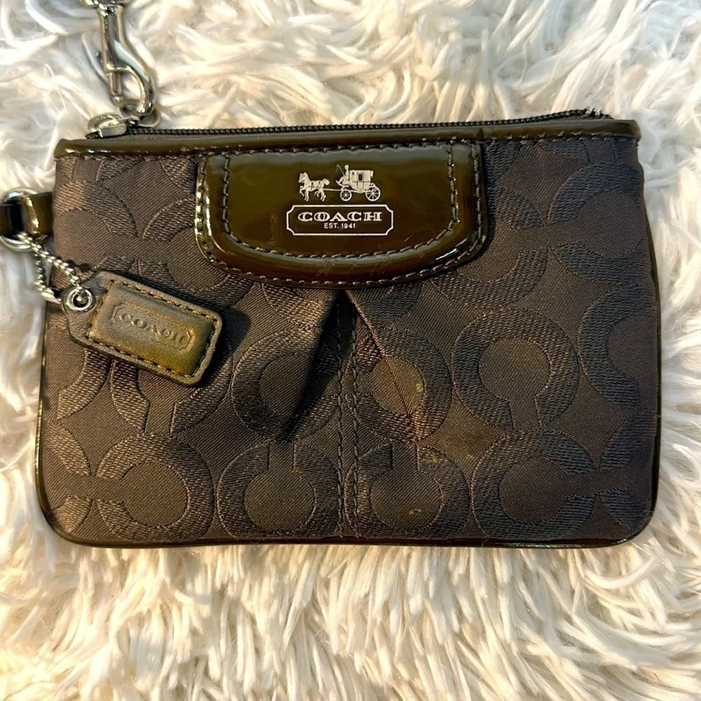 Coach OP Art Wristlet Pouch Wallet Clutch